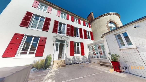 maison de maître rénovée en plein coeur de bar-sur-aube