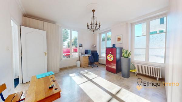 maison de maître rénovée en plein coeur de bar-sur-aube