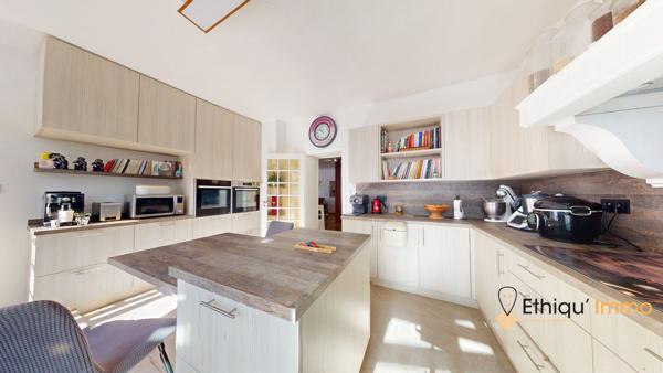 maison de maître rénovée en plein coeur de bar-sur-aube