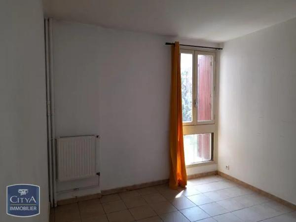 Appartement à louer 2 pièces 42.82m² Marseille 5e Arrondissement (13005)