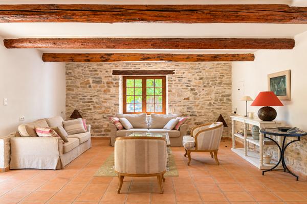 Vente Maison de luxe Uzès 6 Pièces 170 m²