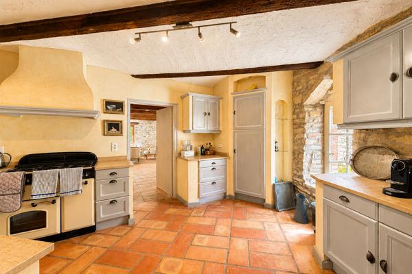 Vente Maison de luxe Uzès 6 Pièces 170 m²