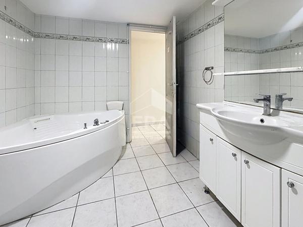T2 CENTRE VILLE  à vendre à Martigues -