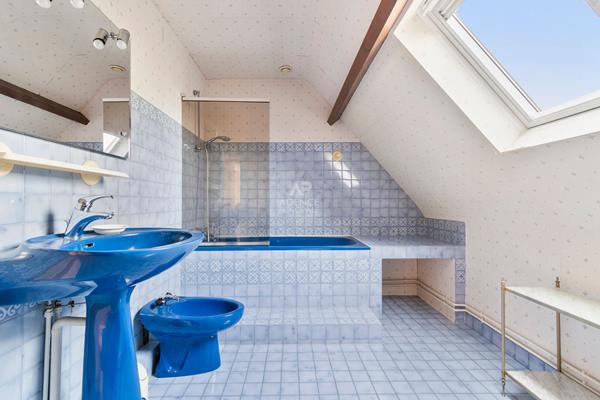 Maison Saint Germain En Laye 6 pièce(s) 140 m2 €980 000 ** - Référence 17145