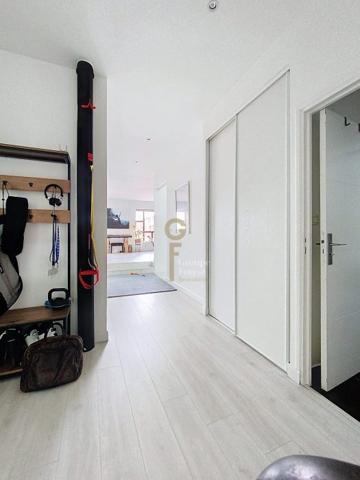 Loft Roubaix Secteur Autres villes du Nord 82 m²