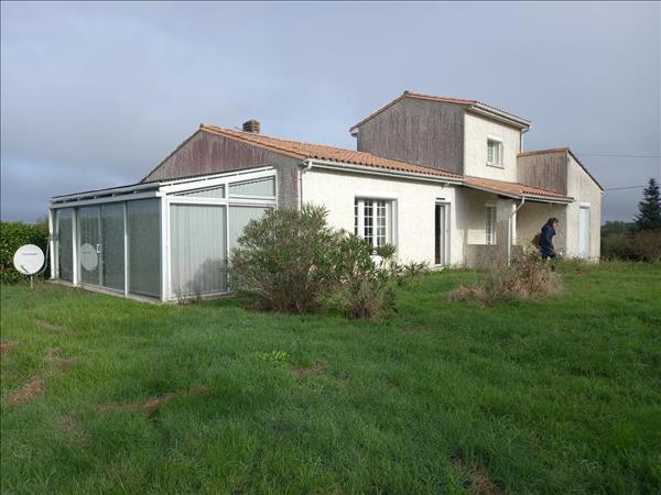 Maison à vendre |  Mirambeau |  4 pièces | 90 m²