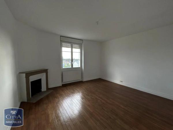 Appartement à louer 3 pièces 73.32m² Châtellerault (86100)