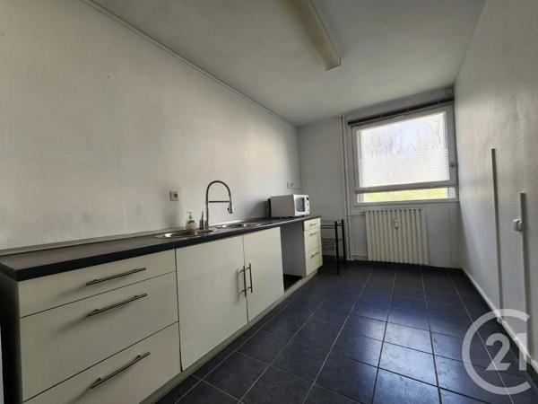 Appartement F4 à vendre  4 pièces - 85 m 2   COMPIEGNE  - 60