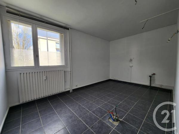 Appartement F4 à vendre  4 pièces - 85 m 2   COMPIEGNE  - 60