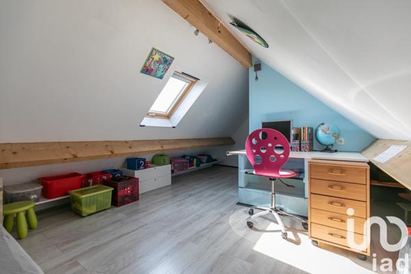 House for sale 5 rooms 112 m² Rosny-sous-Bois