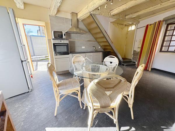 Saint-Sernin-sur-Rance (12380) Charmante maison en pierres meublée avec terrasse et vue dégagée – Saint-Sernin Sur Rance