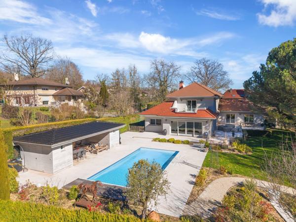 Vente Maison de luxe Divonne-les-Bains 9 Pièces 364 m²