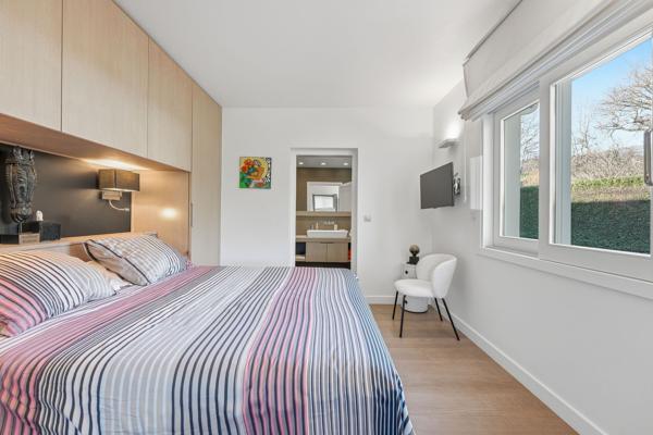 Vente Maison de luxe Divonne-les-Bains 9 Pièces 364 m²