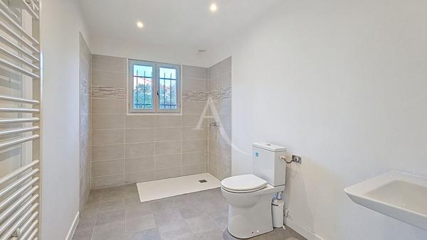 Léguevin - Maison à usage professionnel 148m2