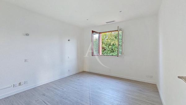 Léguevin - Maison à usage professionnel 148m2