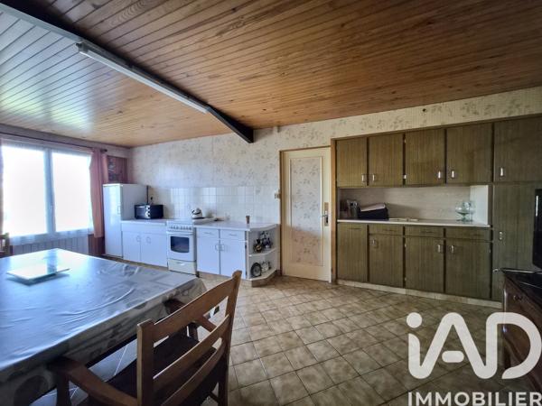 Maison à vendre 5 pièces 79 m² Saint-Sauveur-des-Landes