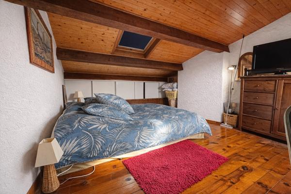 Palavas-les-Flots (34250) Palavas les flots T2 + mezzanine 59 m2 utiles- Résidence sécurisée avec piscine