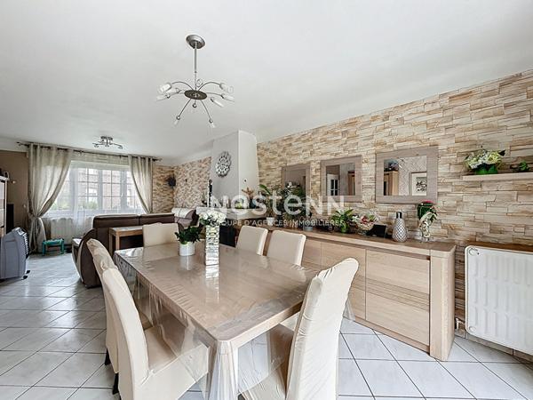 Maison familiale à vendre à Somain - 5 chambres, jardin et garage - Prix : 232.900 euros