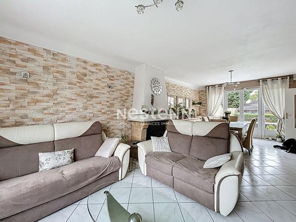 Maison familiale à vendre à Somain - 5 chambres, jardin et garage - Prix : 232.900 euros