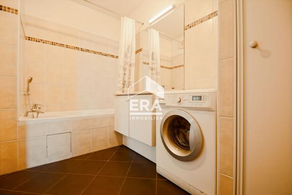 Appartement Issy Les Moulineaux 2 pièce(s) dernier étage avec Terrasse