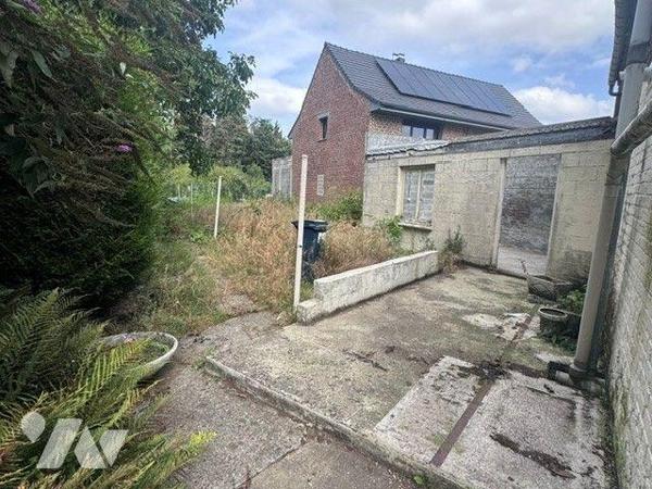 Maison à vendre à Quiévrechain.

Une maison d'habitation d'une surface habitable de 94,68 m²,...