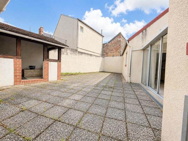 Maison à vendre 139 000 € Romorantin-Lanthenay 4 p 138 m² DPE D
