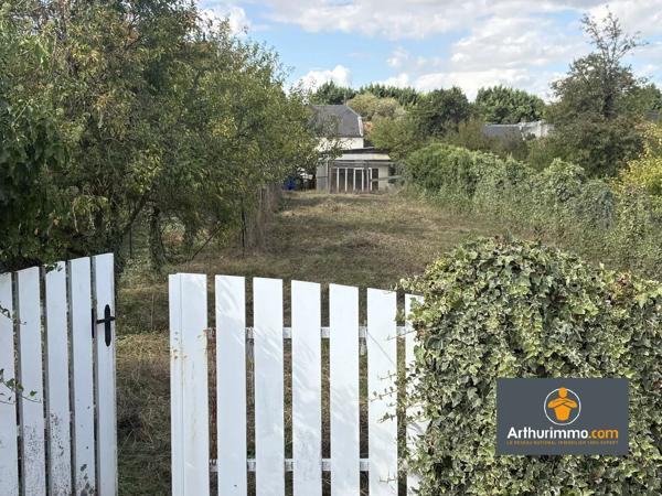 Vente                                                      Terrain
                        
                                         626 m2                     à Marchais