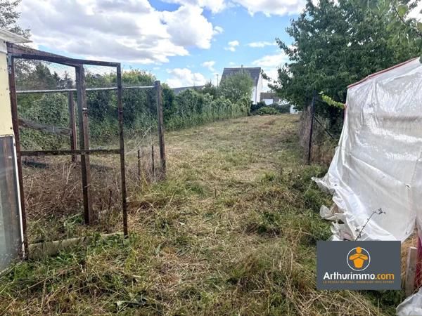 Vente                                                      Terrain
                        
                                         626 m2                     à Marchais