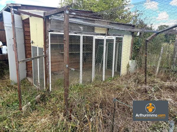Vente                                                      Terrain
                        
                                         626 m2                     à Marchais