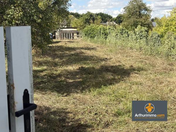 Vente                                                      Terrain
                        
                                         626 m2                     à Marchais