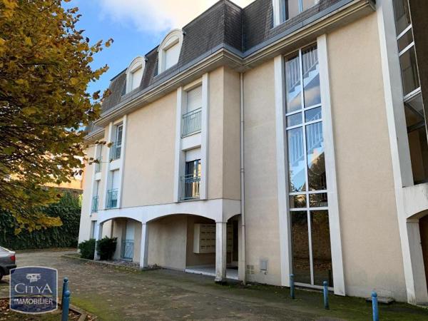 Appartement à louer 1 pièce 21.11m² Laval (53000)