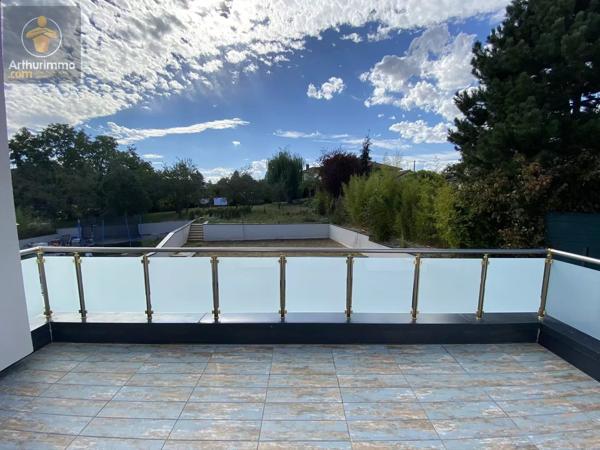Vente                                                      Maison
                        
                     7 pièces                      158 m2                     à Woippy