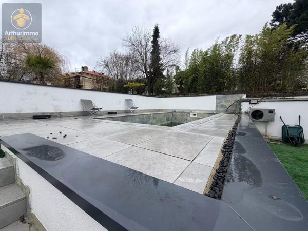 Vente                                                      Maison
                        
                     7 pièces                      158 m2                     à Woippy