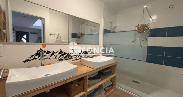 À vendre Maison 6 pièces 178 m² - Digne-les-bains 04000