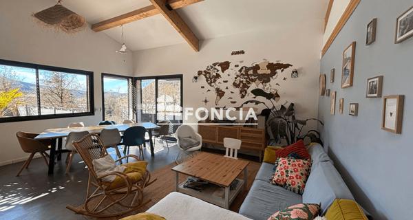 À vendre Maison 6 pièces 178 m² - Digne-les-bains 04000