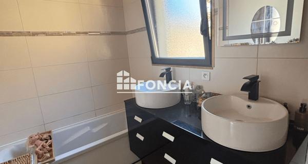 À vendre Maison 6 pièces 178 m² - Digne-les-bains 04000