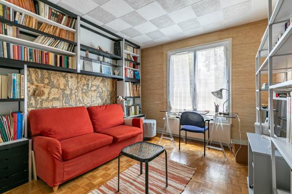 LA CELLE ST CLOUD - QUARTIER DE LA CHATAIGNERAIE - MAISON 186 M² - 6 CHAMBRES - JARDIN - PATIO - BARBECUE - GARAGE 2 VOITURES -