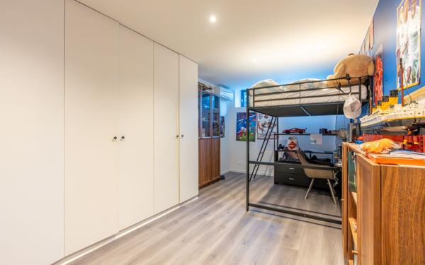 Appartement à vendre    4 pièces • 87,71 m2 Nogent-sur-Marne