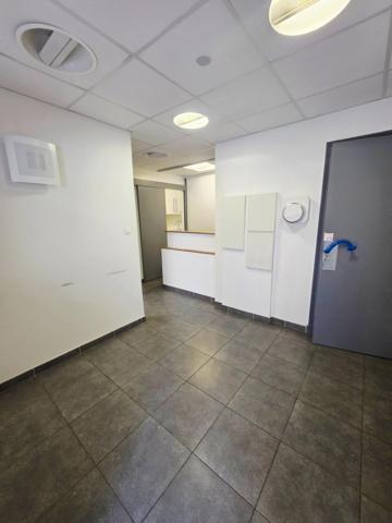 Centre ville, 60 m2 modulables, parking et cave