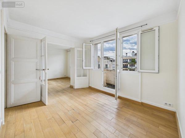 Appartement à vendre à Paris 15e arrondissement à Paris (75015), ref : 75197-233