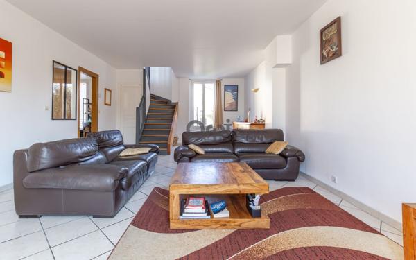 Maison à vendre    4 pièces • 119,88 m2 Champigny-sur-Marne