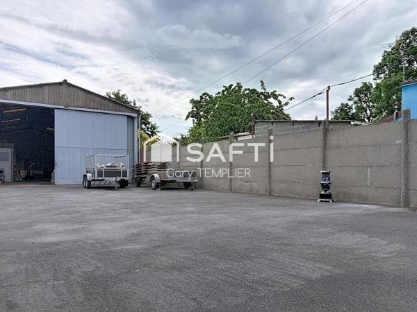 Maison individuelle plain-pied-hangar de 146 m²