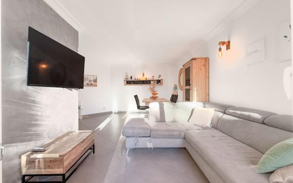 Appartement à vendre    3 pièces • 67,89 m2 Nice