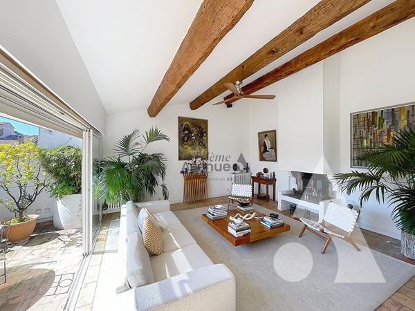 Maison 7 pièces 218 m2