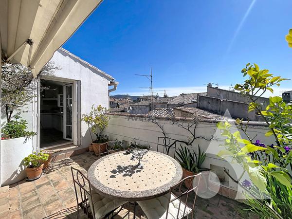 Maison 7 pièces 218 m2