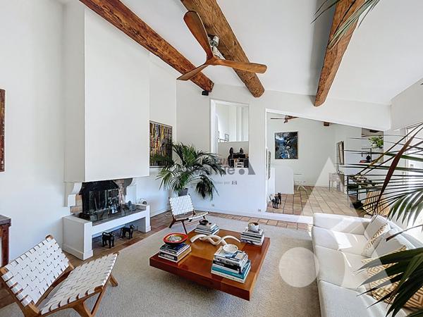 Maison 7 pièces 218 m2