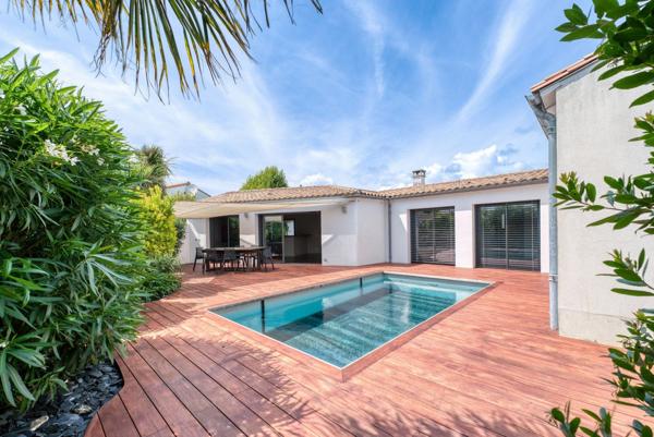 Vente Maison de luxe Sainte-Marie-de-Ré 9 Pièces 236 m²