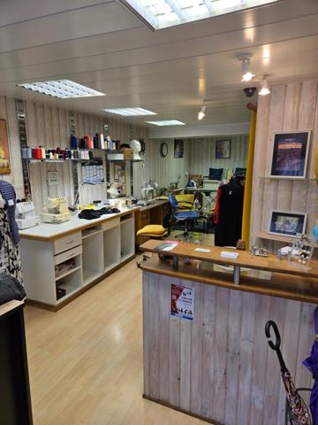 IMMEUBLE DE RAPPORT  QUARTIER HISTORIQUE DE MAYENNE