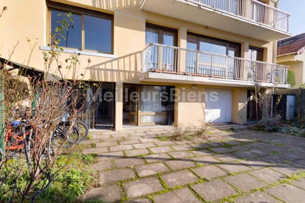 A Vendre Immeuble de 300m2 à Saint-Maur-des-Fossés