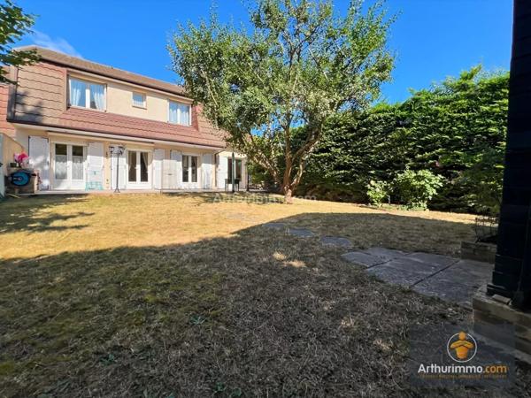 Vente Maison 9 pièces 155 m2 à Bondoufle